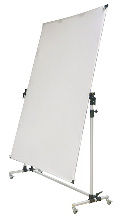 Heijastin kehikolla ja pyörillä 200x150cm -tilaustuote - Valonmuokkaimet ja heijastimet - 30471 - 1