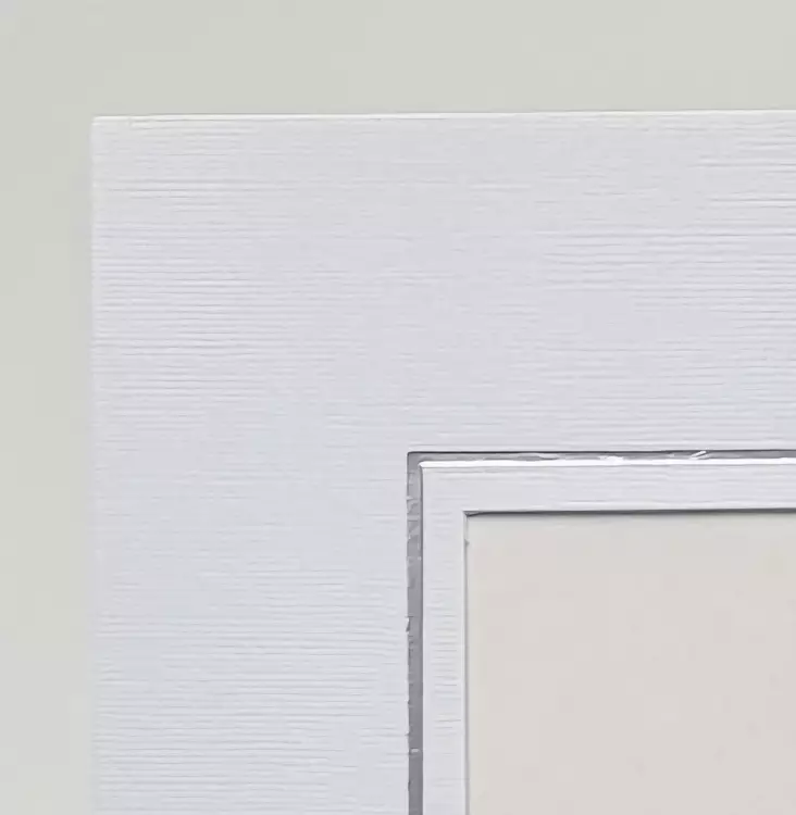 Pohjuke 15x20 kuvalle (20x25), Martioitu valkoinen, HOPEA - Pohjukkeet ja sarjakansiot - 42341 - 1