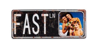 Fast Ln, ohituskaista peltikyltti 12x31cm -musta - Peltikyltit ja metallikoristeet kuville - 38262 - 1