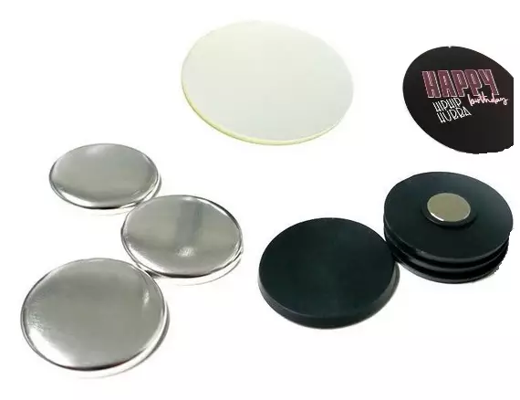 Rintamerkki 32mm - jääkaappimagneetti (500kpl) - Rintamerkkilaitteet ja tarvikkeet - 42483 - 1