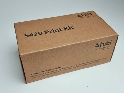 HiTi S420 Print Kit (100) paper+värinauha - Passikuvatulostimet, ohjelmat, paperit - 40404 - 1