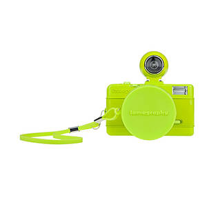 Lomo Camera Leather Handstrap/ Lime Punch - Lomography,löytöjä filmikuvaukseen - 26575 - 2