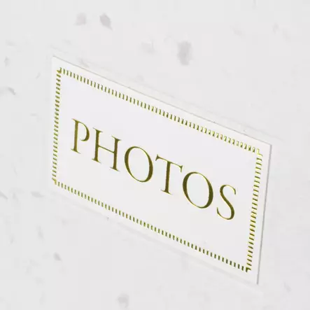 Sophie valkoinen 24x24cm, 40 sivua -erikoispaperia - Klassiset valokuva-albumit - 42677 - 2