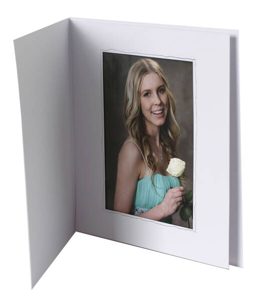 Kiitoskortti Neliö Gothic valkoinen + aukko - Kiitoskortit ja kartonkikansiot - 32349 - 1